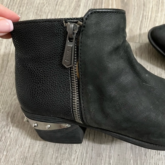 Women’s Circus by Sam Edelman Booties - Picture 2 of 9